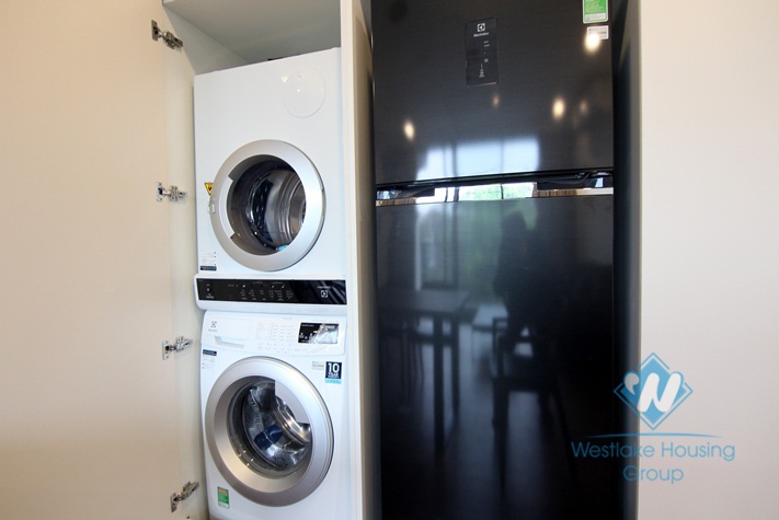 One bedroom apartment in To Ngoc Van street, Tay Ho district for rent.